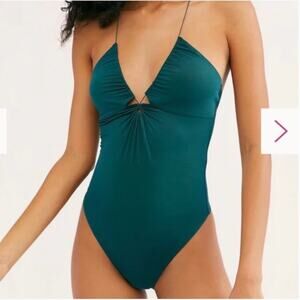 FREE PEOPLE | Intimately Silky Green Spaghetti Strap Bodysuit in Emerald | Small